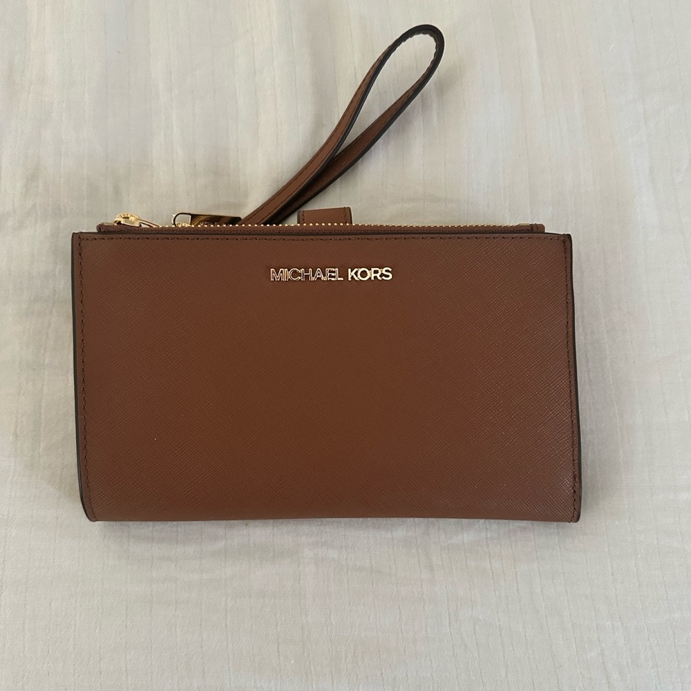 Michael Kors Wrislet/Wallet